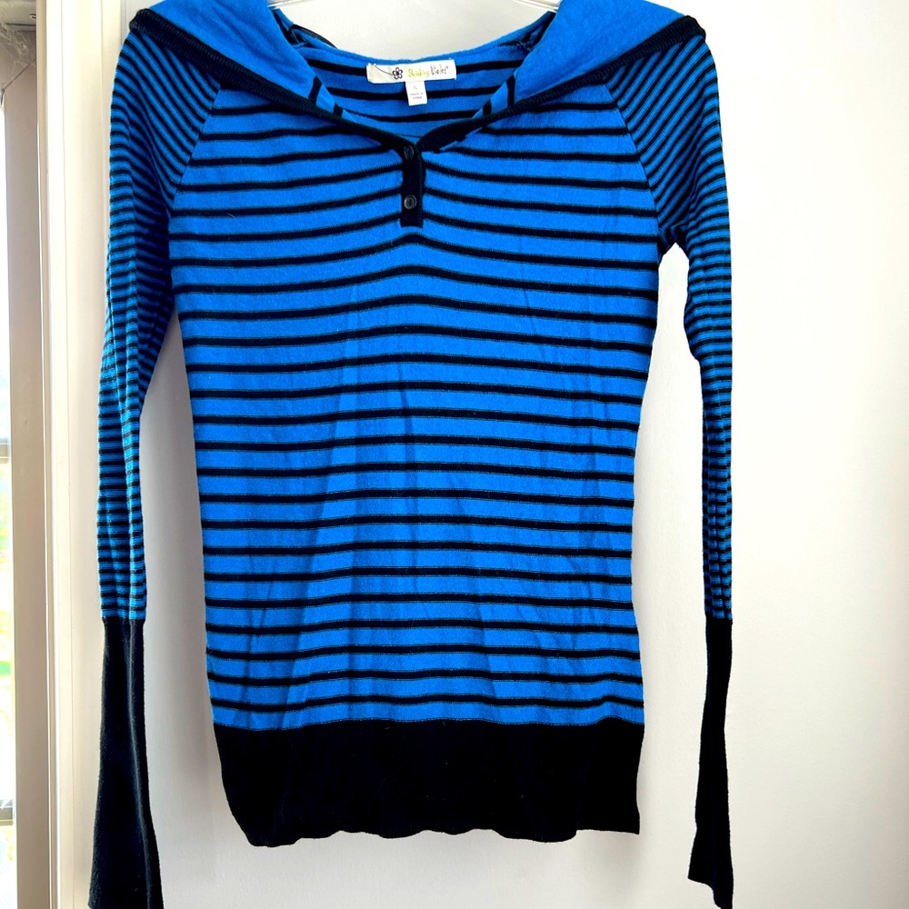 Sweater/ shirt blue striped